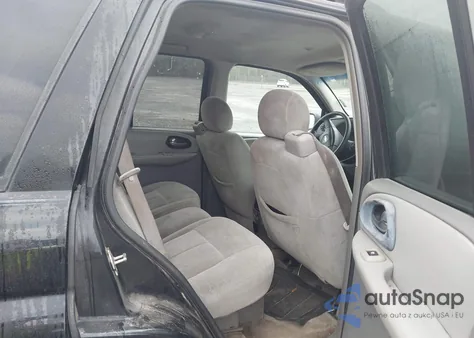 2005 Chevrolet Trailblazer Ls z USA, uszkodzony, nr VIN 1GNDS13S852154697